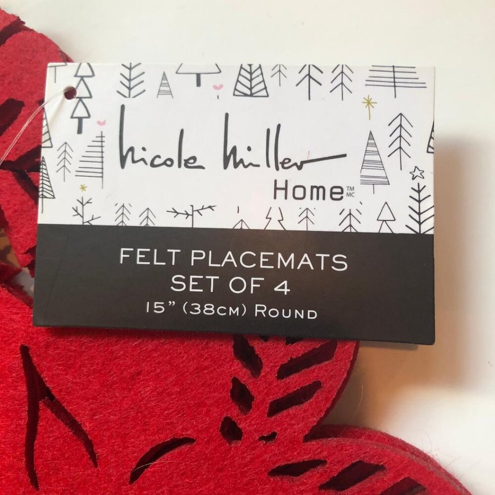 Nicole Miller Home, Red, Laser-Cut, Felt Poinsettia Placemats, Set of 4, NWT - Picture 4 of 6
